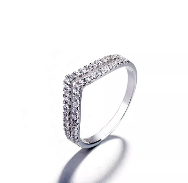 “KRYSTAL” RING